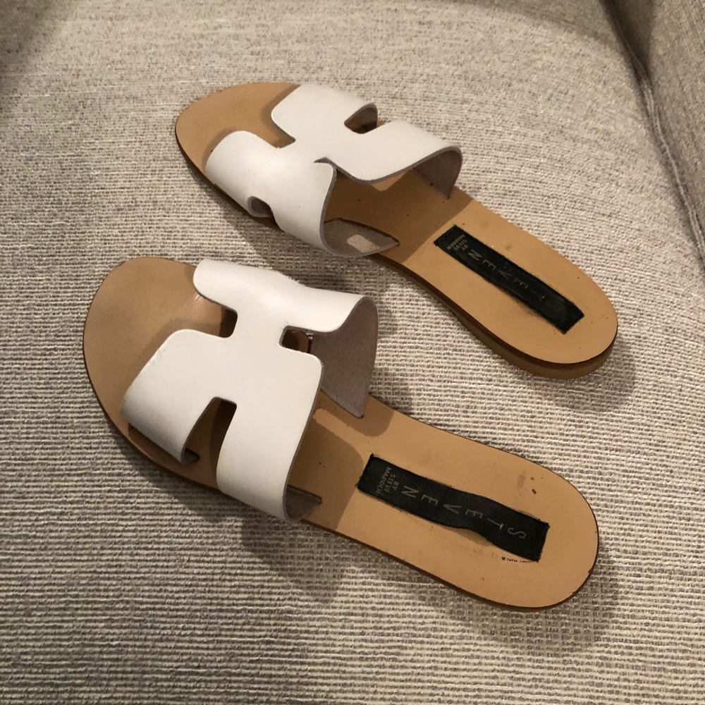 Steven Madden Flats